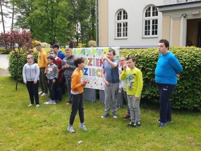 SZKOLNY DZIEŃ DZIECKA - zdjęcia - zdjęcie1