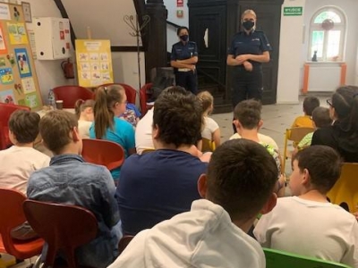 SPOTKANIE Z POLICJANTAMI - zdjęcia - zdjęcie2