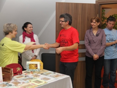 Szkolenie DECOUPAGE w Gminie Łodygowice w ramach projektu 0004/P/1/2011 - zdjęcia - zdjęcie27