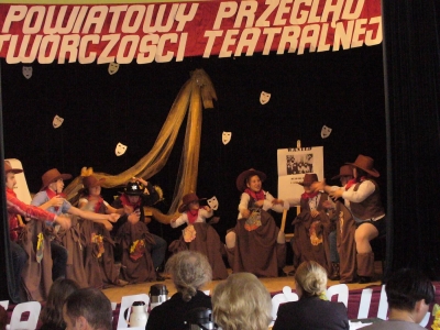 III Powiatowy Przegląd Twórczości Teatralnej w Gilowicach - zdjęcia - zdjęcie2