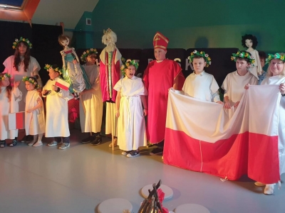 RADOSNYCH ŚWIĄT WIELKANOCNYCH - zdjęcie13