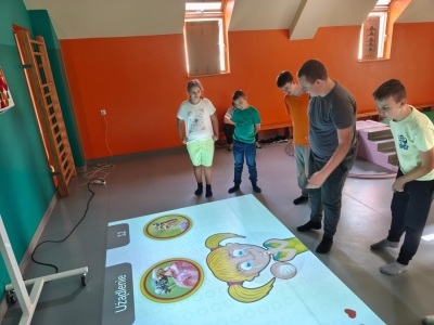 Nowoczesna podłoga interaktywna FunFloor już w naszej szkole! - zdjęcie2