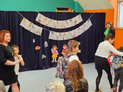 Dzień Edukacji Narodowej i uroczystość pasowania uczniów klas pierwszych - zdjęcie9