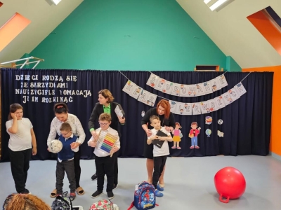 Dzień Edukacji Narodowej i uroczystość pasowania uczniów klas pierwszych - zdjęcie12