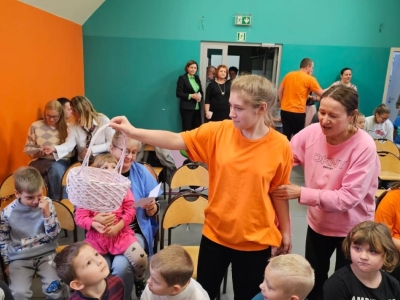 Dzień Edukacji Narodowej i uroczystość pasowania uczniów klas pierwszych - zdjęcie32