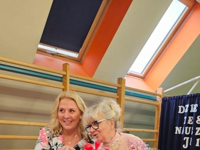 Dzień Edukacji Narodowej i uroczystość pasowania uczniów klas pierwszych - zdjęcie28