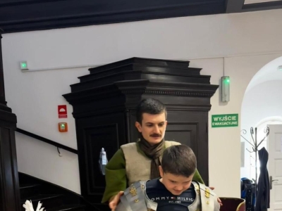 Żywa lekcja historii: Rzymski legionista w progach naszej szkoły! - zdjęcie16