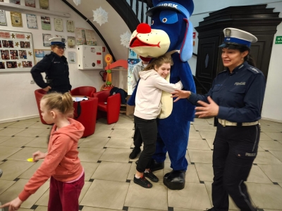 Bezpieczna zima - spotkanie z policjantkami - zdjęcie3