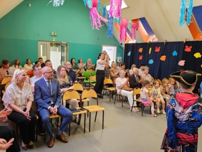 Morska przygoda w naszej szkole. Za nami Dzień Otwarty oraz Dzień Mamy i Taty - zdjęcie3