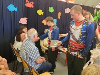 Morska przygoda w naszej szkole. Za nami Dzień Otwarty oraz Dzień Mamy i Taty - zdjęcie29