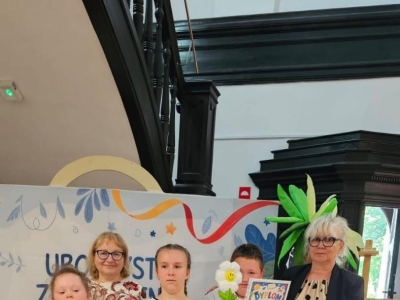 UROCZYSTE ZAKOŃCZENIE ROKU SZKOLNEGO 2025/2026 - zdjęcie5