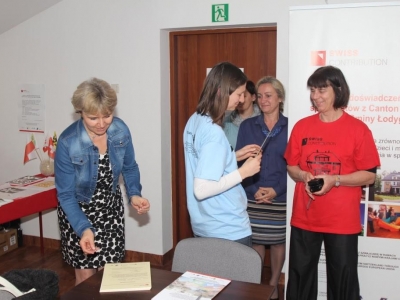 Szkolenie  „Terapia przez sztukę” w  ramach polsko – szwajcarskiego projektu - zdjęcia - zdjęcie18