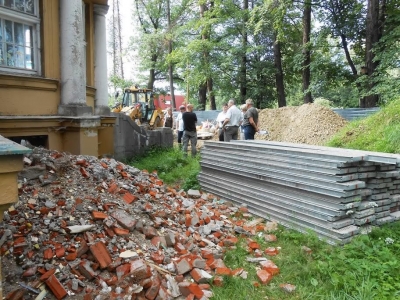 Z kroniki rozbudowy szkoły lipiec 2013 - zdjęcia - zdjęcie4