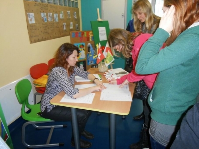 WYMIANA EDUKACYJNA - POBYT MLODZIEŻY SZWAJCARSKIEJ W ŁODYGOWICACH - zdjęcia - zdjęcie11