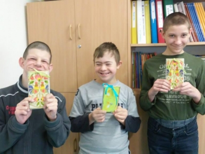 WIELKANOCNE TRADYCJE W NASZEJ SZKOLE - zdjęcia - zdjęcie1