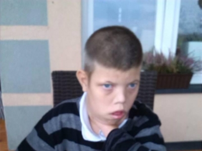 SŁODKA UCZTA W KAWIARNI 