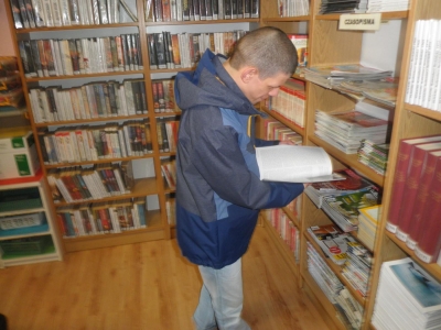 WYSTAWA MALARSTWA NA SZKLE W WILKOWICACH - zdjęcia - zdjęcie7
