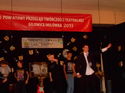 VI POWIATOWY PRZEGLĄD TWÓRCZOŚCI TEATRALNEJ - zdjęcia - zdjęcie7