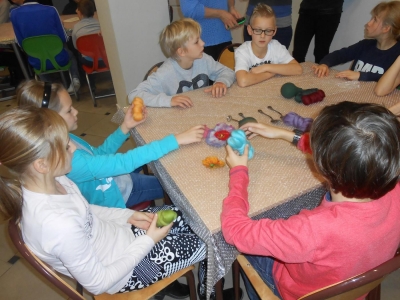 ZAJĘCIA INTEGRACYJNE - FILCOWANIE - zdjęcia - zdjęcie10