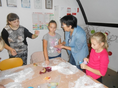 ZAJĘCIA INTEGRACYJNE - FILCOWANIE - zdjęcia - zdjęcie7