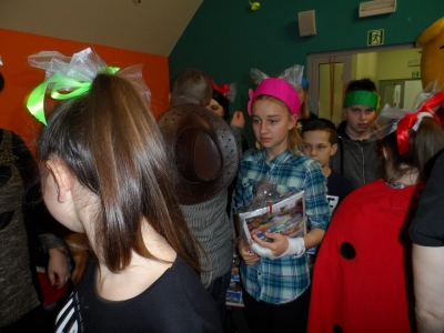 INTEGRACYJNY BAL KARNAWAŁOWY - zdjęcia - zdjęcie18