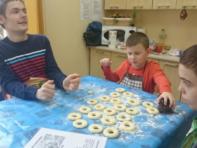 PĄCZKI ANGIELSKIE CZYLI SMAKOŁYKI NA KARNAWAŁ - zdjęcia - zdjęcie6