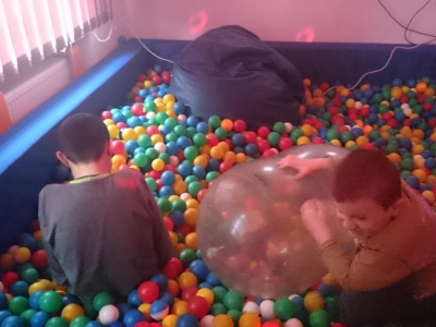 ZAJĘCIA ŚWIETLICOWE W NASZEJ SZKOLE - zdjęcia - zdjęcie7