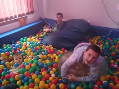 ZAJĘCIA ŚWIETLICOWE W NASZEJ SZKOLE - zdjęcia - zdjęcie6