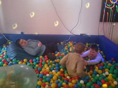 ZAJĘCIA ŚWIETLICOWE W NASZEJ SZKOLE - zdjęcia - zdjęcie13