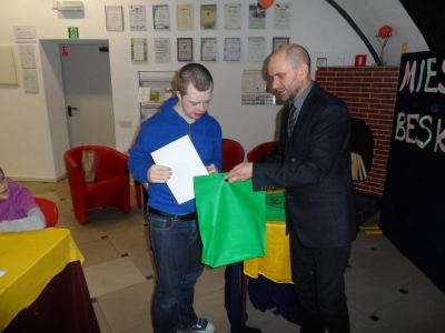 WIELKANOCNE TRADYCJE W NASZEJ SZKOLE - zdjęcia - zdjęcie20