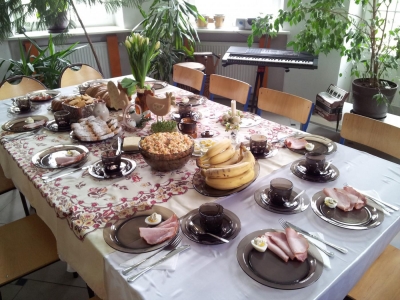 W SZKOLE NADAL ŚWIĄTECZNIE - zdjęcia - zdjęcie2