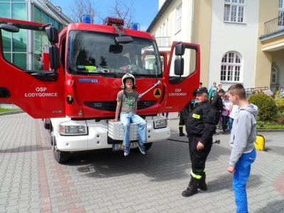 SPOTKANIE ZE STRAŻAKAMI - zdjęcia - zdjęcie12