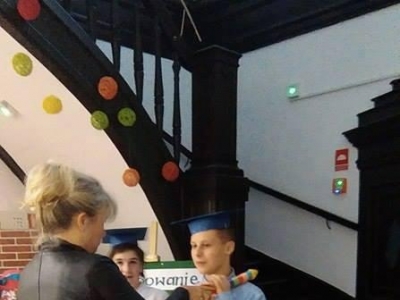 ŚLUBOWANIE NOWYCH UCZNIÓW GIMNAZJUM - zdjęcia - zdjęcie2