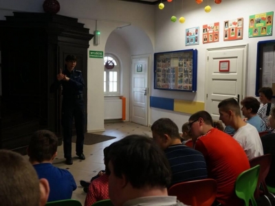 SPOTKANIE Z POLICJANTKĄ - zdjęcia - zdjęcie23