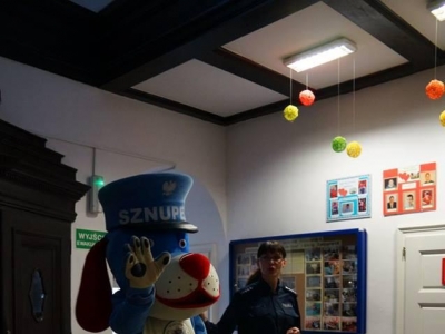 SPOTKANIE Z POLICJANTKĄ - zdjęcia - zdjęcie12