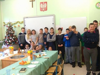 INTEGRACYJNA WIGILIA Z UCZNIAMI ZSO W ŁODYGOWICACH - zdjęcie12