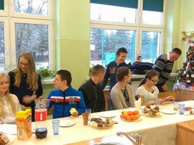INTEGRACYJNA WIGILIA Z UCZNIAMI ZSO W ŁODYGOWICACH - zdjęcie2