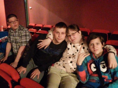 WYJAZD DO TEATRU 
