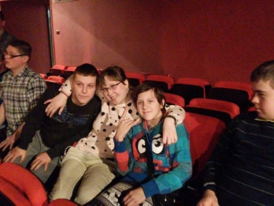 WYJAZD DO TEATRU 