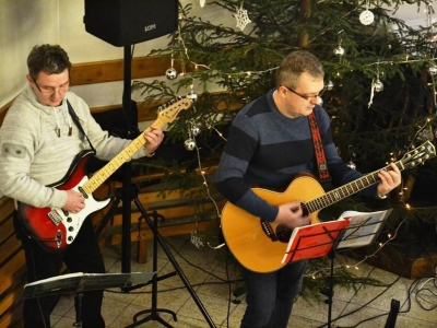 KONCERT CHARYTATYWNY W KOŚCIELE W ŻYWCU -  MOSZCZANICY - zdjęcia - zdjęcie15