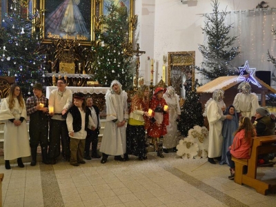 KONCERT CHARYTATYWNY W KOŚCIELE W ŻYWCU -  MOSZCZANICY - zdjęcia - zdjęcie10