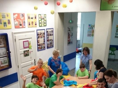 WARSZTATY PLASTYCZNE - MALOWANIE NA TKANINIE - zdjęcia - zdjęcie16