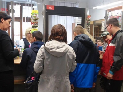 WYCIECZKA DO URZĘDU POCZTOWEGO W ŻYWCU - zdjęcia - zdjęcie12