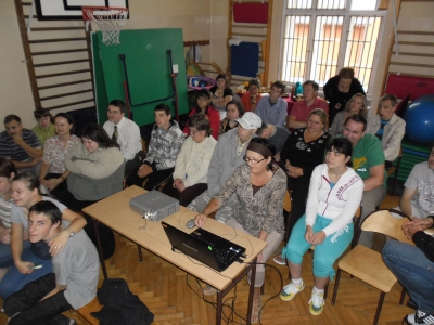 Spotkanie absolwentów zdjęcia - zdjęcie7