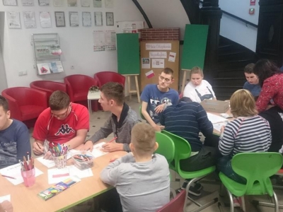 WARSZTATY PLASTYCZNE - 