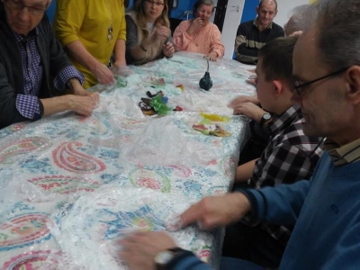 ZAJĘCIA INTEGRACYJNE W DPS W ŻYWCU - zdjęcia - zdjęcie8
