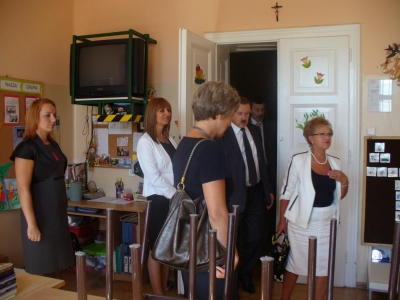 Podpisanie umowy w sprawie rozbudowy i modernizacji budynku Zespołu Szkół Specjalnych zdjęcia - zdjęcie6