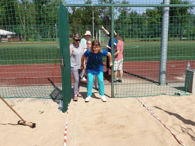 ZAWODY SPORTOWE W MILÓWCE - zdjęcia - zdjęcie14