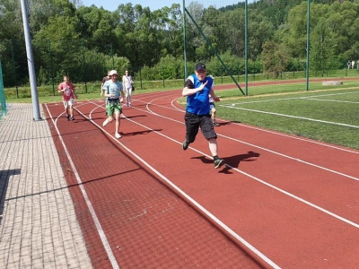 ZAWODY SPORTOWE W MILÓWCE - zdjęcia - zdjęcie9
