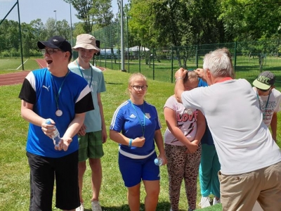 ZAWODY SPORTOWE W MILÓWCE - zdjęcia - zdjęcie2
